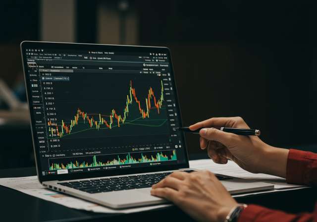 Understanding ROI: Formula, Examples & Practical Applications