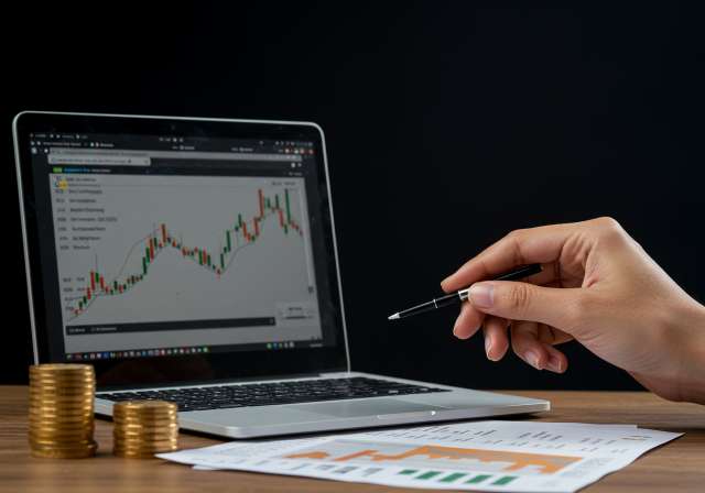 Understanding Futures & Options: A Prudent Indian Investor’s Guide